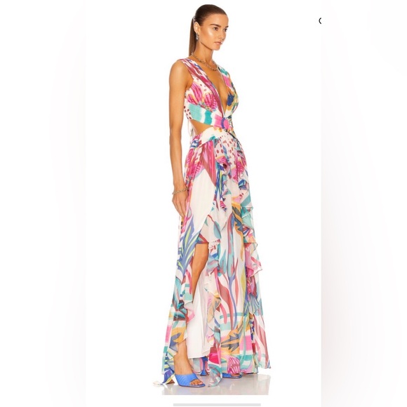 PATBO

Maxi Dress Flora - Picture 5 of 12